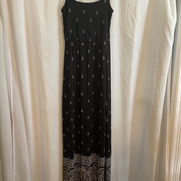Black Patterned Maxi Dress - Picture 5 of 7